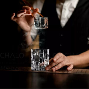 Ly uống Whiskey là gì?